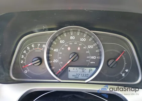 2013 Toyota Rav4 Xle z USA, uszkodzony, nr VIN JTMWFREV0DD000743